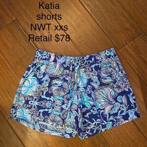 Lilly Pulitzer NWT Katia Blue Floral Shorts
